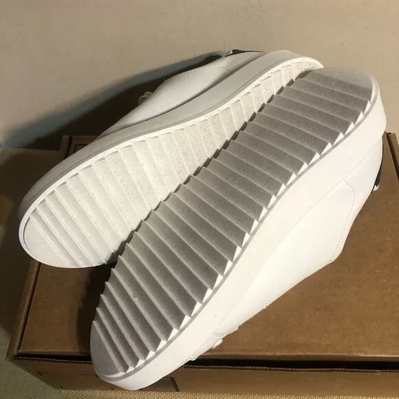 NIB: Steve Madden Catcher Platform Sneaker - White /Black Size 10 - Picture 7 of 7